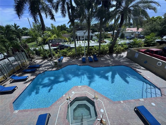 3500 Coral Way 412, Miami, FL 33145