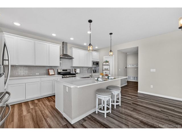 9647 Vistas Park Dr, Peyton, CO 80831