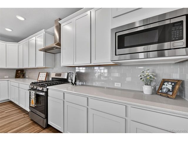 9647 Vistas Park Dr, Peyton, CO 80831