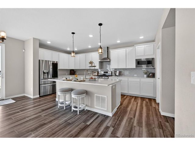 9647 Vistas Park Dr, Peyton, CO 80831