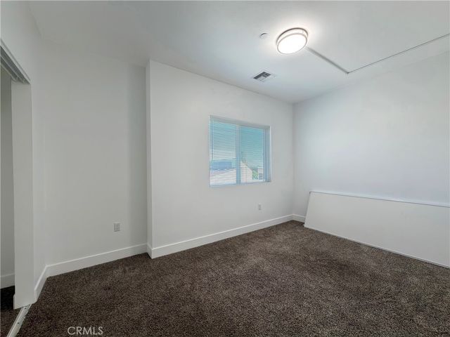 1489 Atlantic Avenue, Long Beach, CA 90813