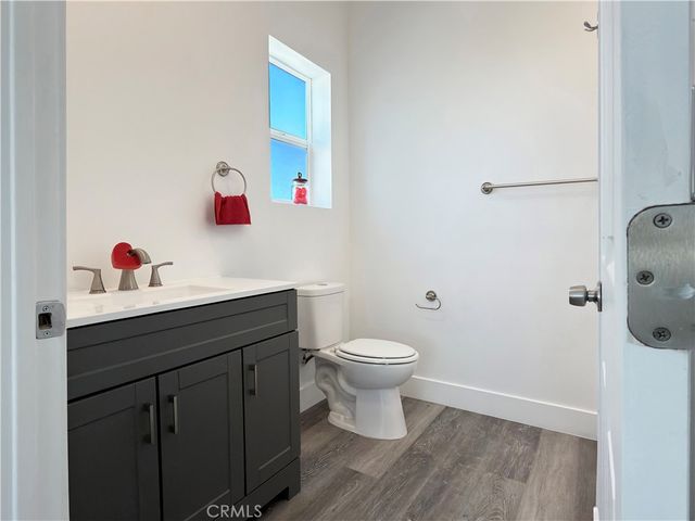 1489 Atlantic Avenue, Long Beach, CA 90813