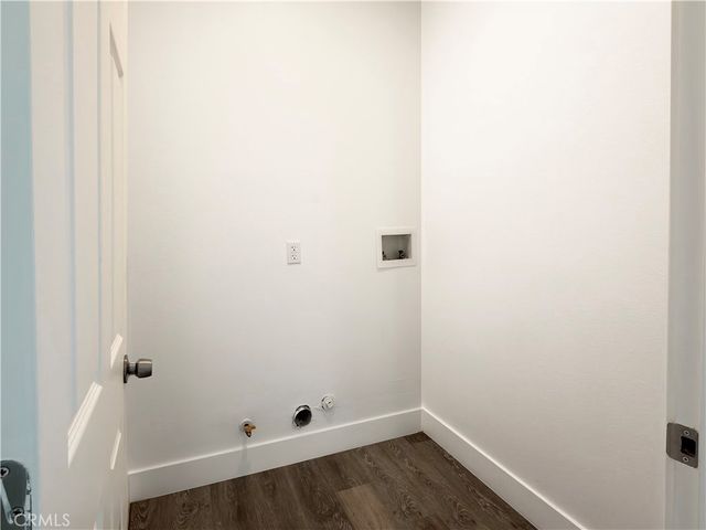 1489 Atlantic Avenue, Long Beach, CA 90813