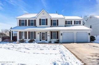 30 Gristmill Road, Howell, NJ 07731