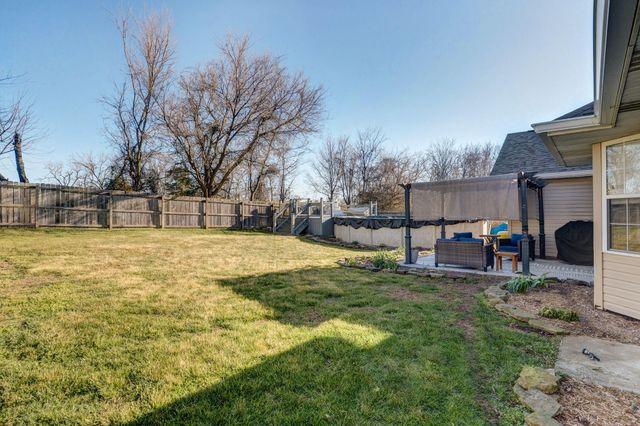 1109 W Scenic Hills Drive, Nixa, MO 65714