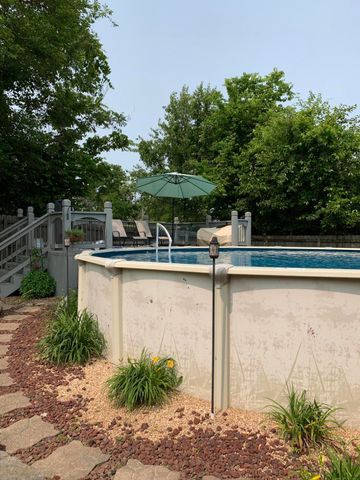 1109 W Scenic Hills Drive, Nixa, MO 65714