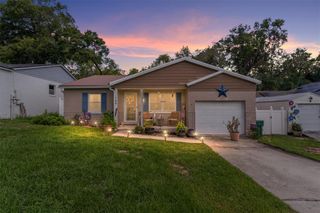 149 SHILOH AVENUE, Lady Lake, FL 32159