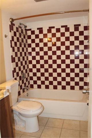 3832 N LAKE DRIVE 116, Tampa, FL 33614