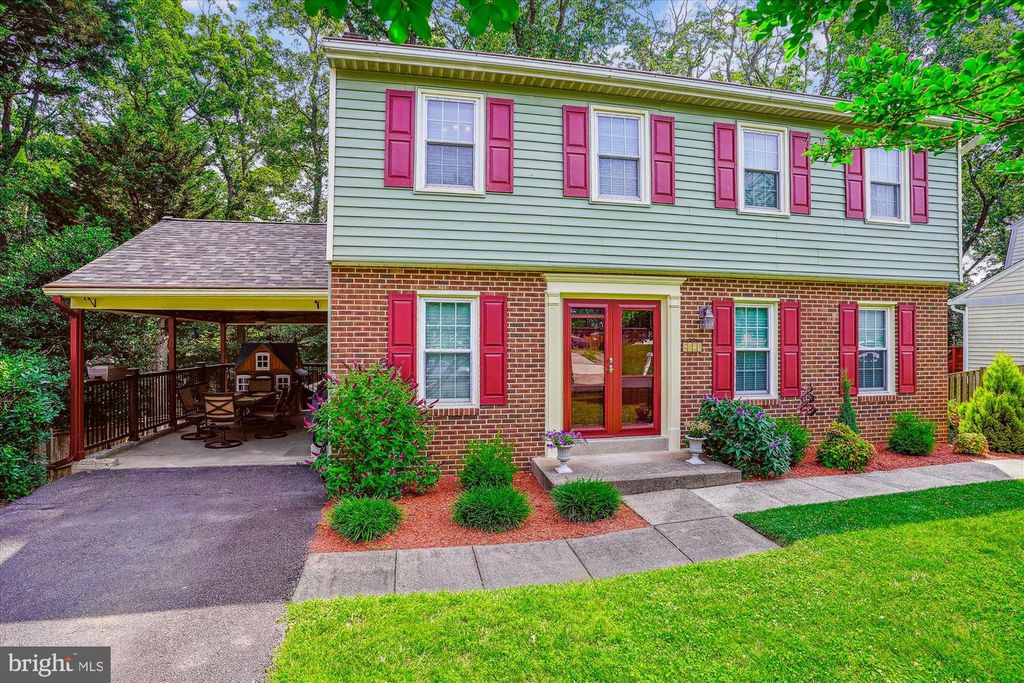 6013 FRANCONIA FOREST LN, Alexandria, VA 22310