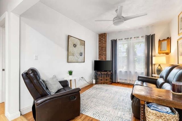 6 Bedford 1R, Somerville, MA 02143