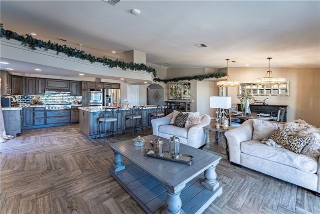 2068 E Los Lago Dr, Fort Mohave, AZ 86426