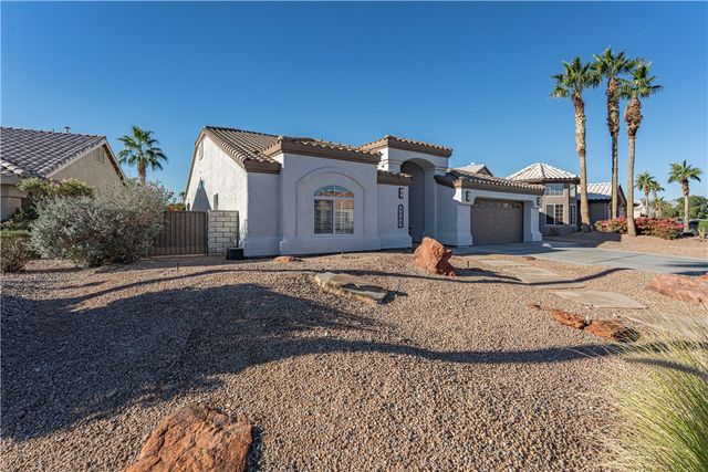 2068 E Los Lago Dr, Fort Mohave, AZ 86426