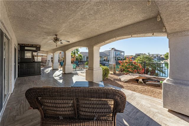 2068 E Los Lago Dr, Fort Mohave, AZ 86426