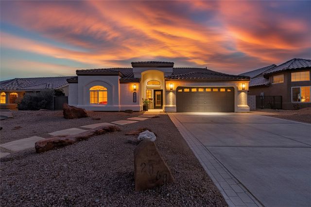 2068 E Los Lago Dr, Fort Mohave, AZ 86426