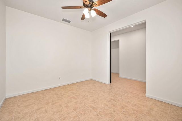 9081 Royal Gorge Loop, Roseville, CA 95747