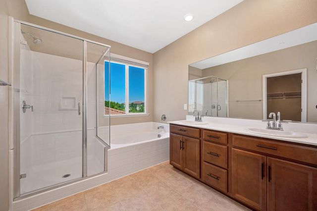 9081 Royal Gorge Loop, Roseville, CA 95747