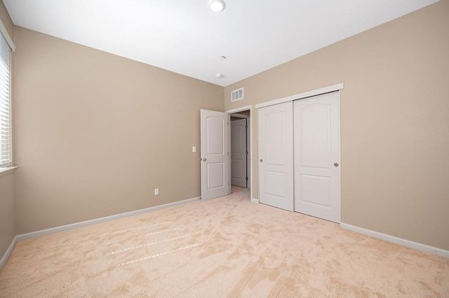 9081 Royal Gorge Loop, Roseville, CA 95747