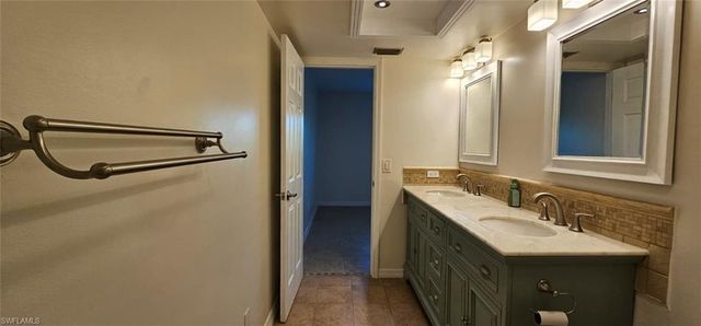 1519 Cape Coral PKWY W # 6, Cape Coral, FL 33914