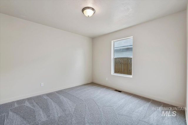 4588 N Price Ave, Meridian, ID 83646