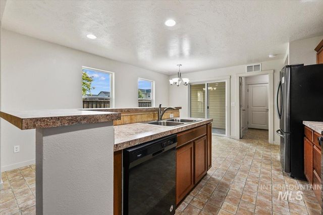 4588 N Price Ave, Meridian, ID 83646