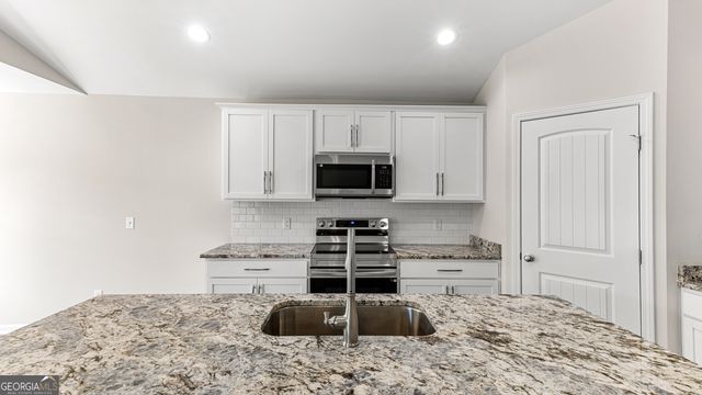 255 Silver Fox Drive, St. Marys, GA 31558