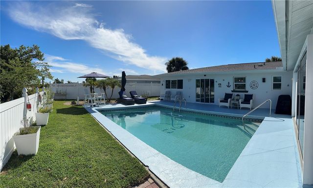 2 GOLFVIEW ROAD, Rotonda West, FL 33947