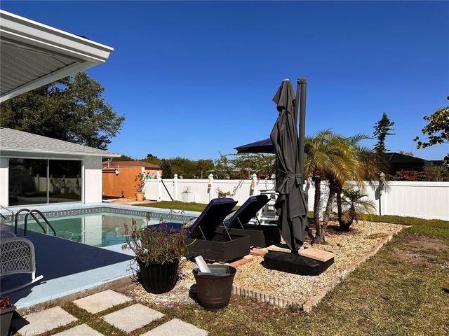 2 GOLFVIEW ROAD, Rotonda West, FL 33947