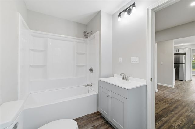 2104 Pulaski Road, Neshannock Twp, PA 16105