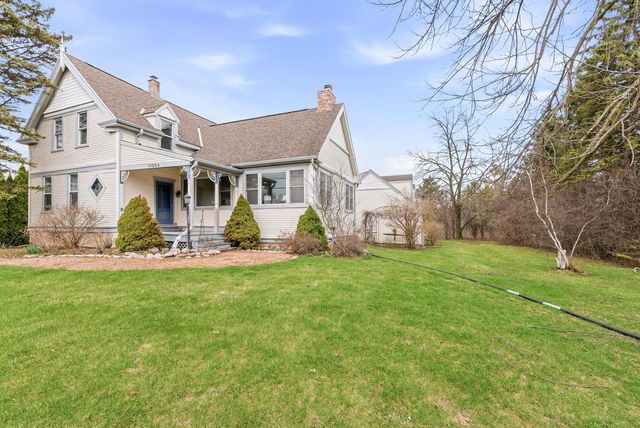 11004 Range Line ROAD, Mequon, WI 53092