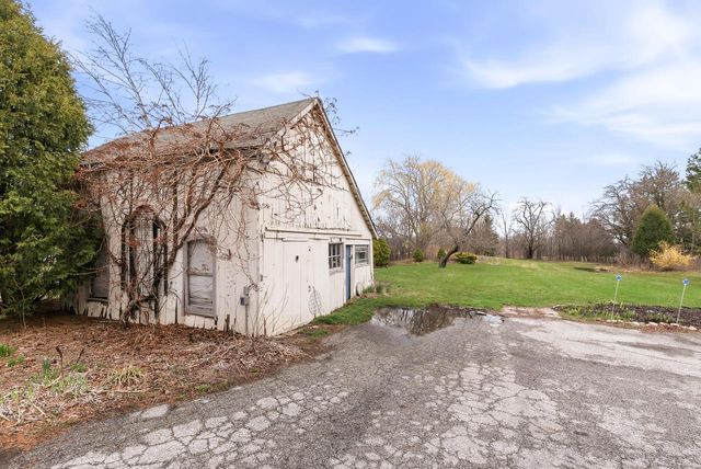 11004 Range Line ROAD, Mequon, WI 53092