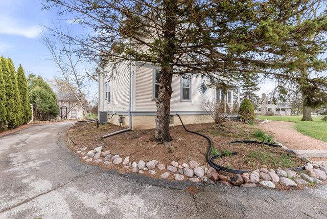 11004 Range Line ROAD, Mequon, WI 53092
