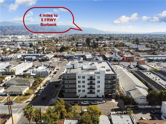 11714 Archwood Street 204, North Hollywood, CA 91606