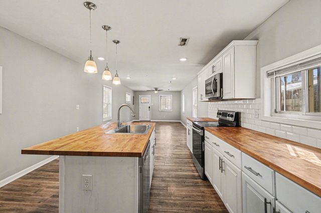 420 Buckner Street, Elsmere, KY 41018