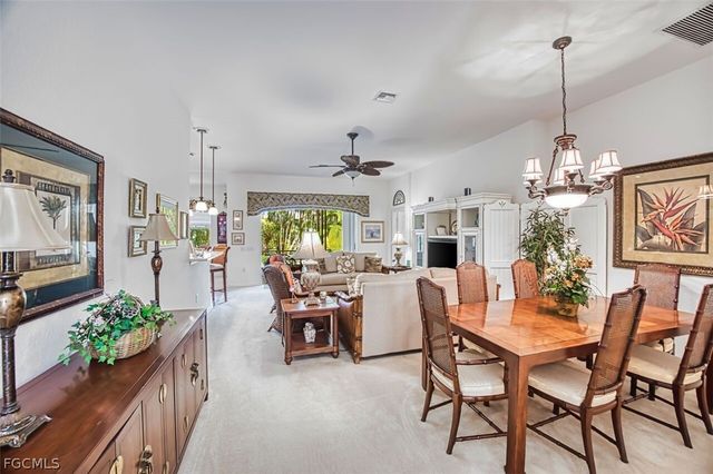 9710 Las Casas DR, Fort Myers, FL 33919