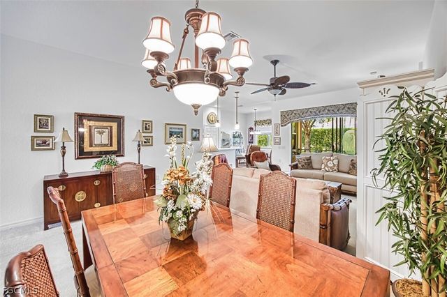 9710 Las Casas DR, Fort Myers, FL 33919