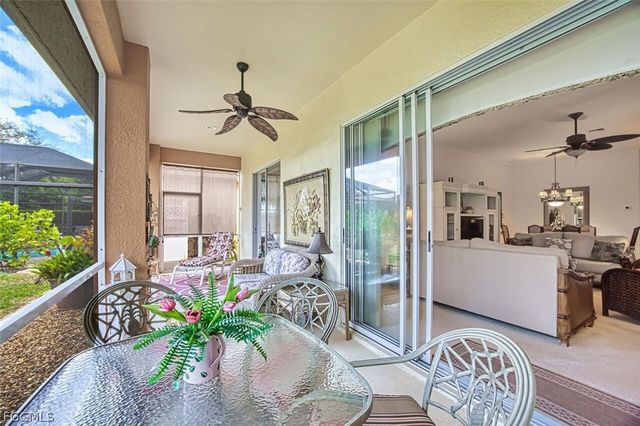 9710 Las Casas DR, Fort Myers, FL 33919