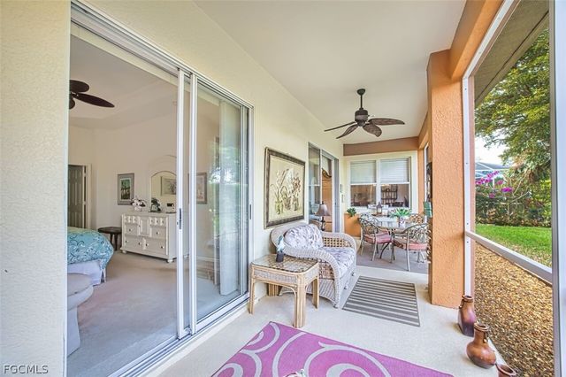 9710 Las Casas DR, Fort Myers, FL 33919