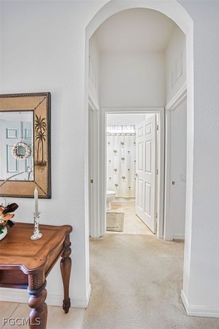 9710 Las Casas DR, Fort Myers, FL 33919