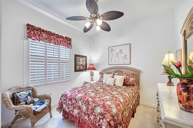 9710 Las Casas DR, Fort Myers, FL 33919