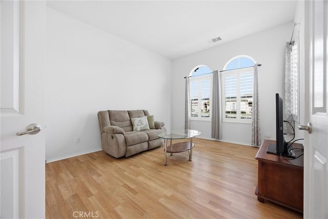 9709 Richland Hills Lane, Bakersfield, CA 93306