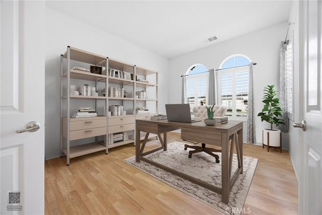 9709 Richland Hills Lane, Bakersfield, CA 93306