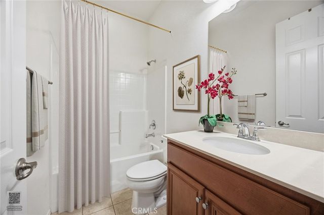 9709 Richland Hills Lane, Bakersfield, CA 93306