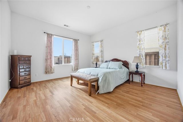 9709 Richland Hills Lane, Bakersfield, CA 93306