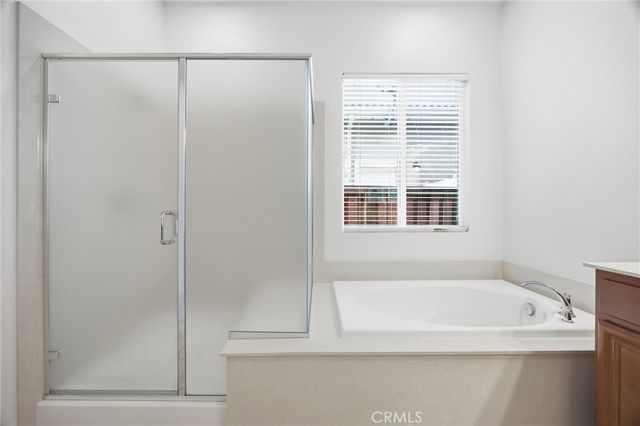 9709 Richland Hills Lane, Bakersfield, CA 93306