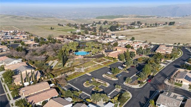 9709 Richland Hills Lane, Bakersfield, CA 93306