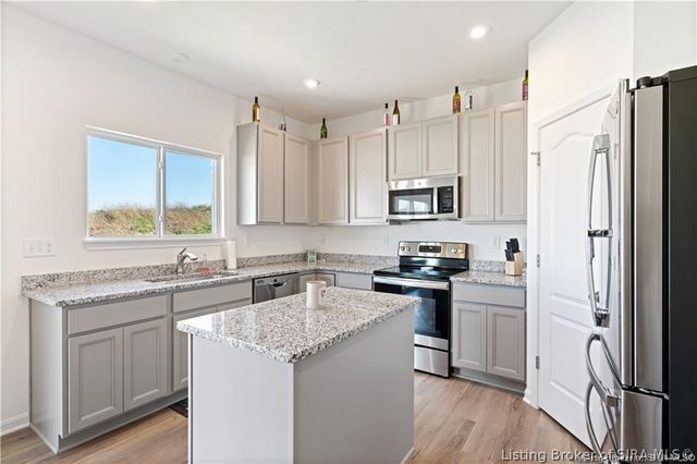 8105 Harmony Way, Charlestown, IN 47111