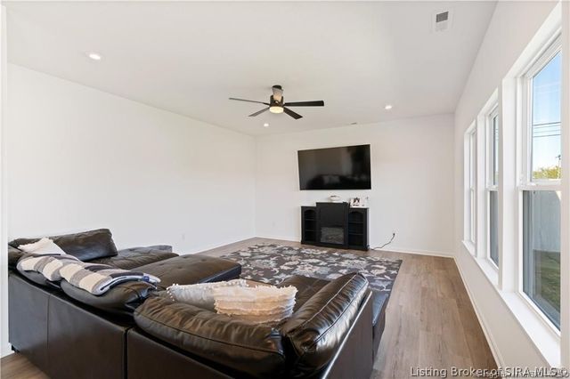 8105 Harmony Way, Charlestown, IN 47111