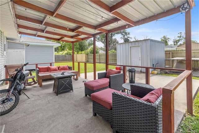 1212 E School Street, Lake Charles, LA 70607