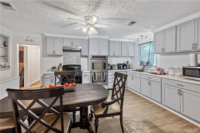 1212 E School Street, Lake Charles, LA 70607