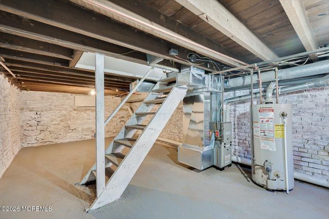 219 Phillips Avenue, Trenton, NJ 08638